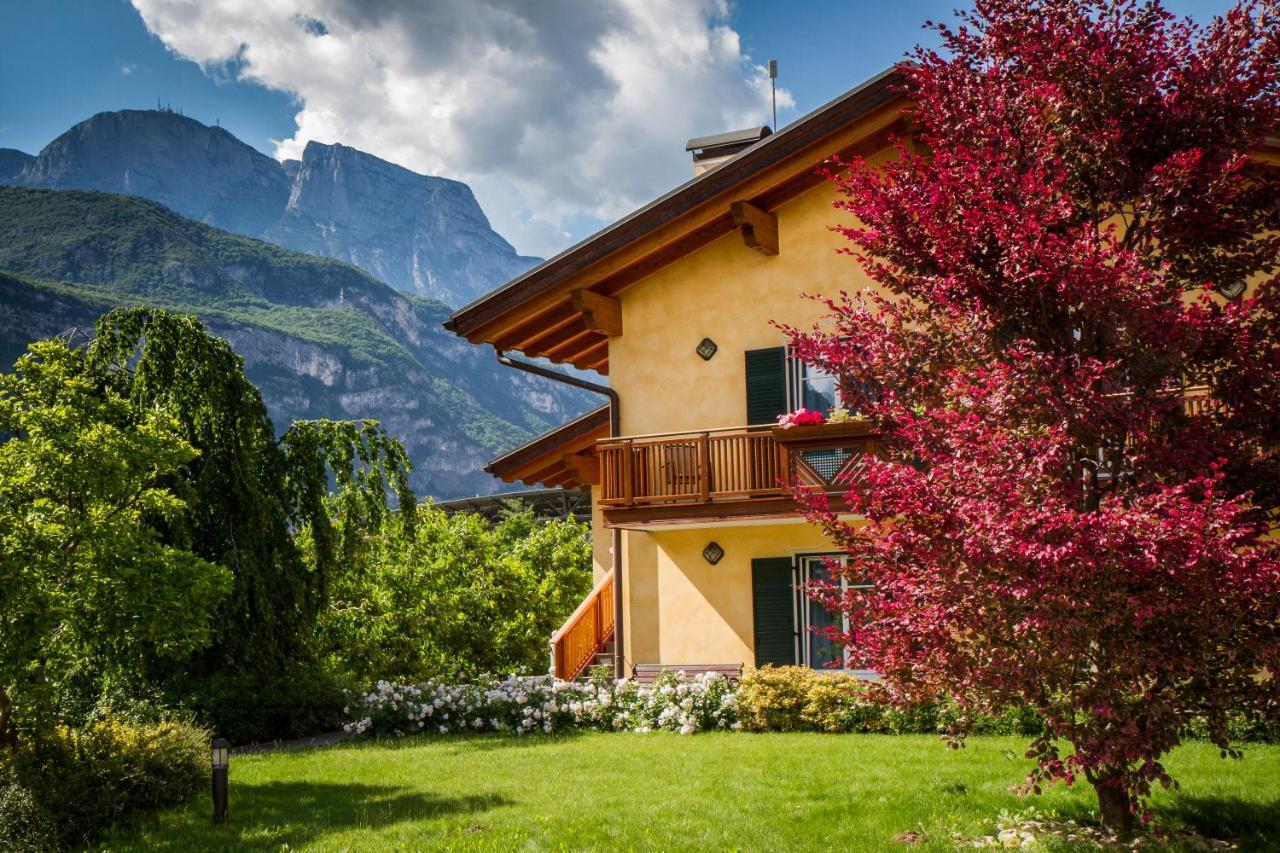 Agritur Val d'Adige Bed and Breakfast Trento Eksteriør billede