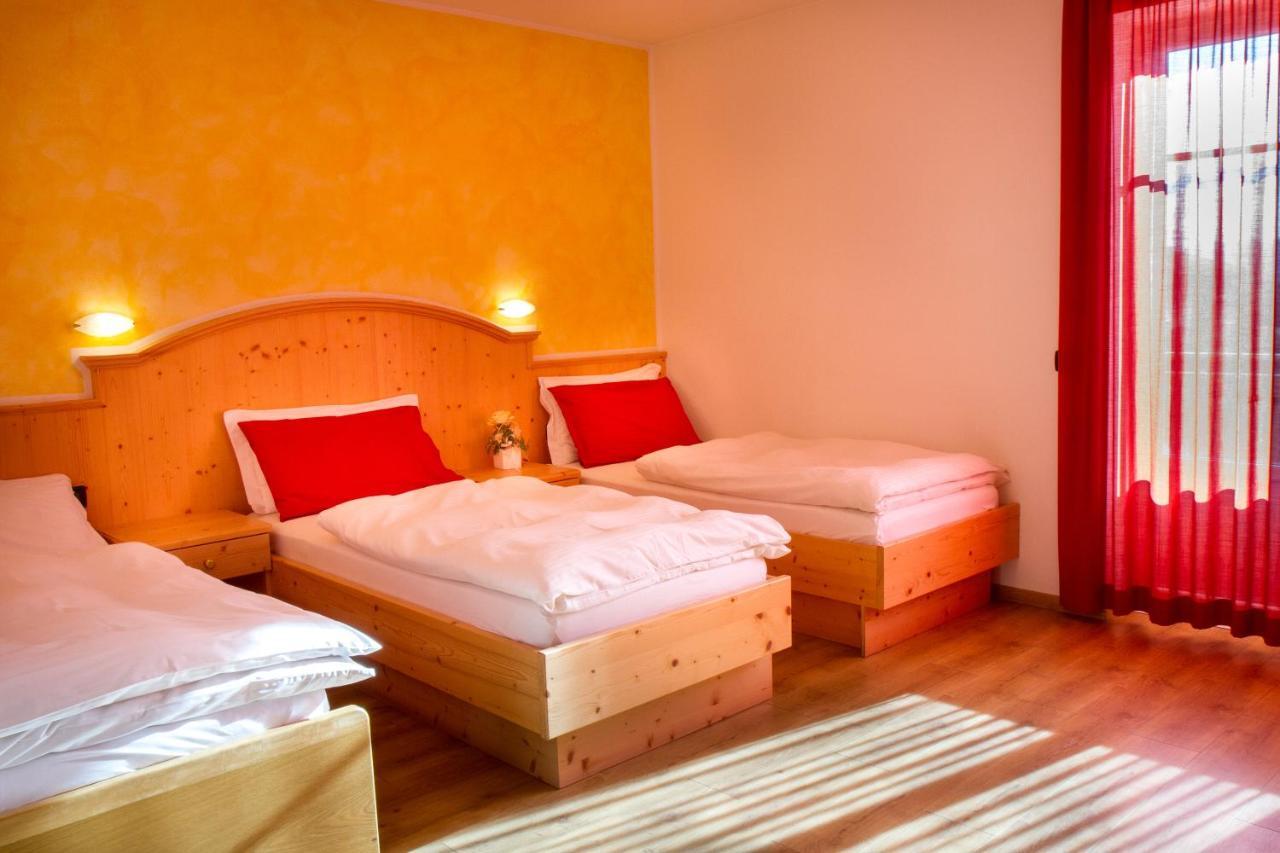 Agritur Val d'Adige Bed and Breakfast Trento Værelse billede