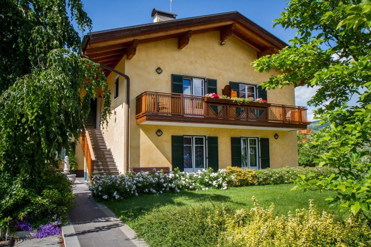 Agritur Val d'Adige Bed and Breakfast Trento Eksteriør billede